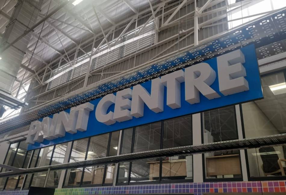 3D FABRICATED SIGNS
