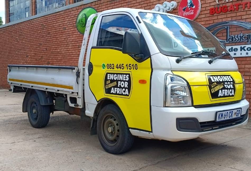 M2 Design & Manufacturing Signage - Full Wrap