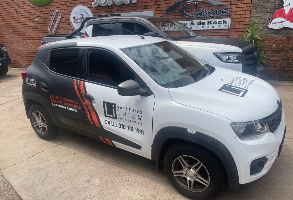 M2 Design & Manufacturing Signage - Half Wrap
