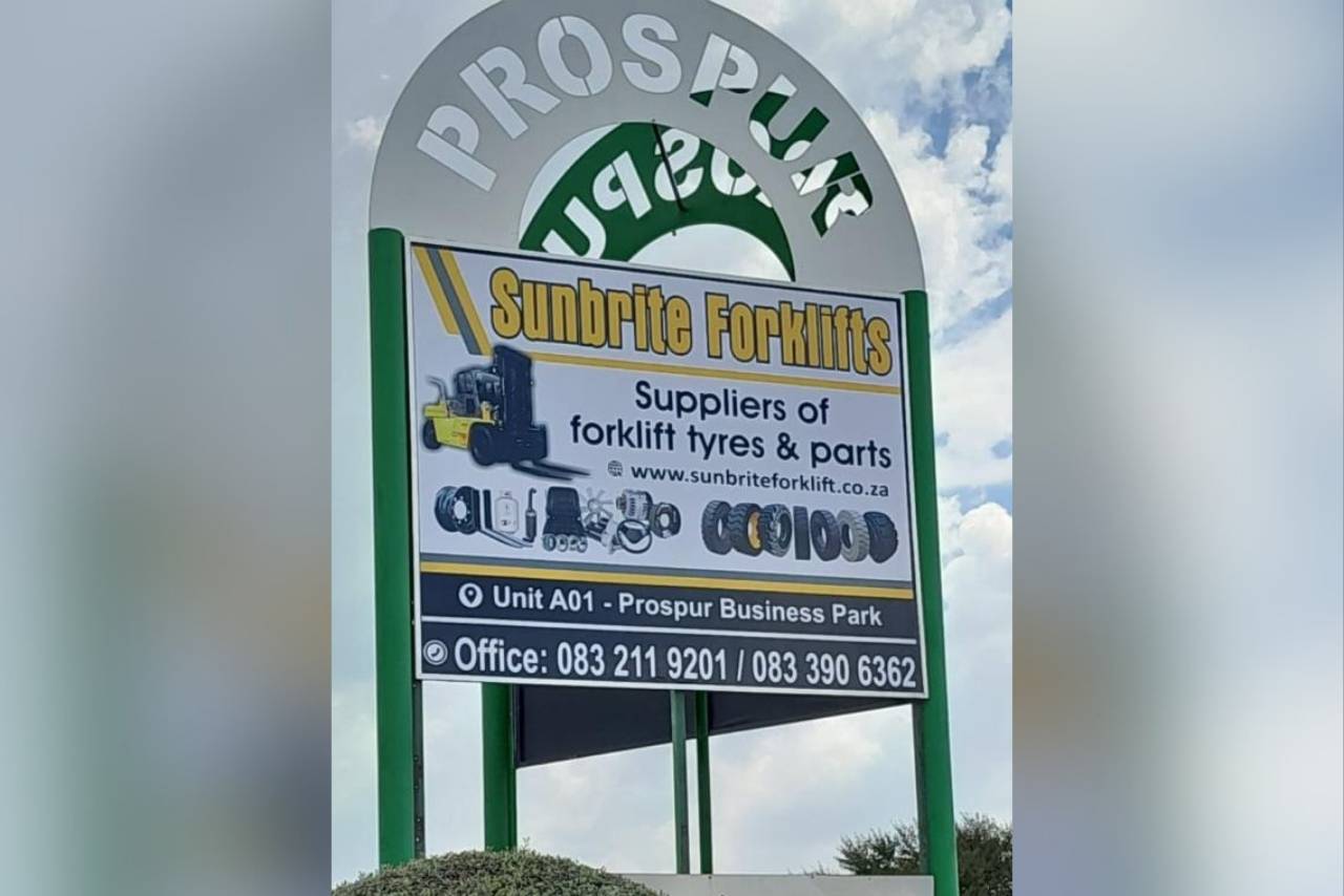 Indoor & Outdoor Signage