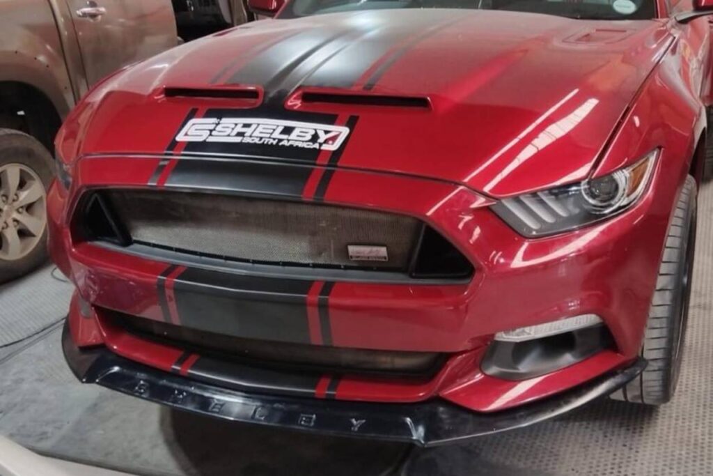 Custom Vehicle Decals - Vehicles Branding & Wrapping