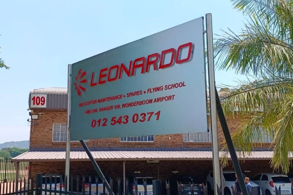 Signage - Pylon, Billboards & Freestanding Signs - M2 Design & Manufacturing