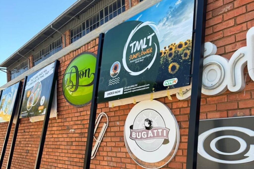Signage - Pylon, Billboards & Freestanding Signs - M2 Design & Manufacturing
